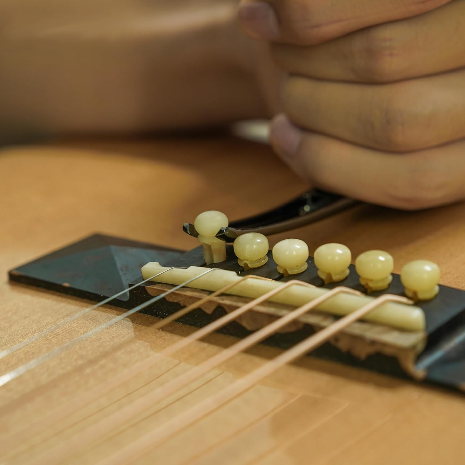 Capotasto 4-in-1 per Chitarre  - Musical Instrument Strings recensione e prezzo